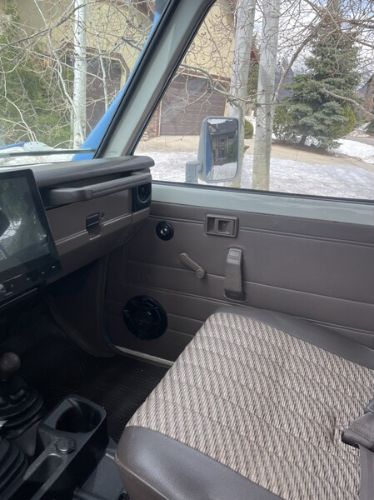 Toyota-Land-cruiser-1994-Blue-Brown-12