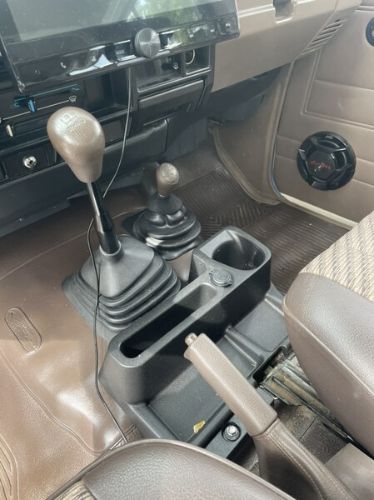Toyota-Land-cruiser-1994-Blue-Brown-28