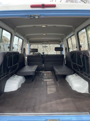 Toyota-Land-cruiser-1994-Blue-Brown-30