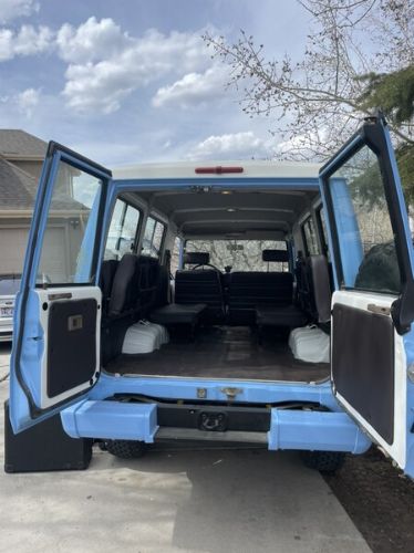 Toyota-Land-cruiser-1994-Blue-Brown-31