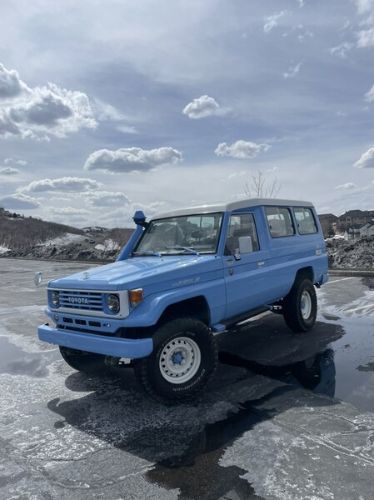 Toyota-Land-cruiser-1994-Blue-Brown-7