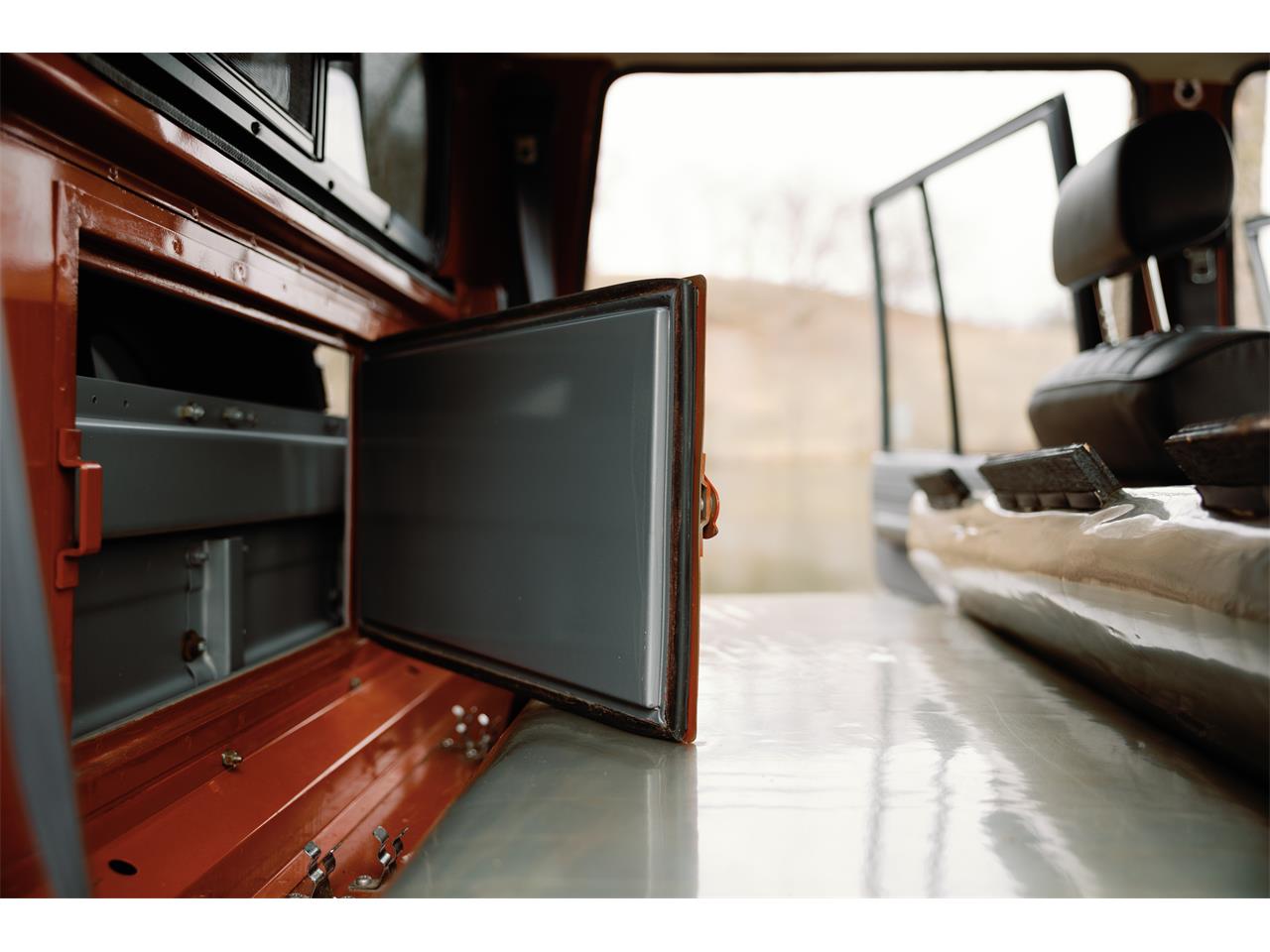 Toyota-Land-cruiser-1995-Cement-Grey-Greyred-11