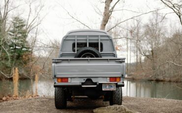 Toyota-Land-cruiser-1995-Cement-Grey-Greyred-2