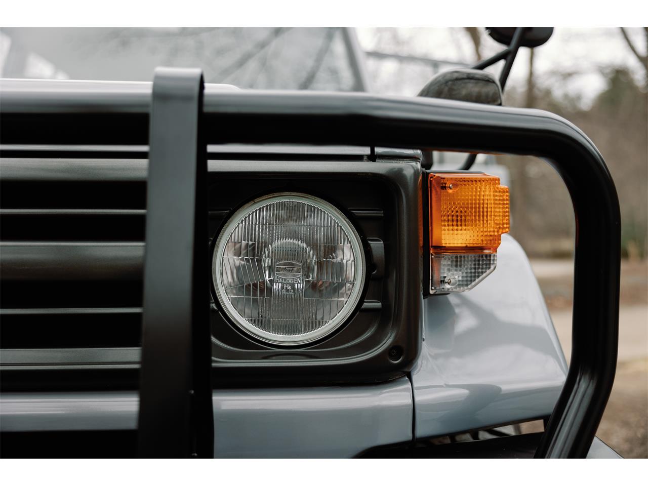 Toyota-Land-cruiser-1995-Cement-Grey-Greyred-24