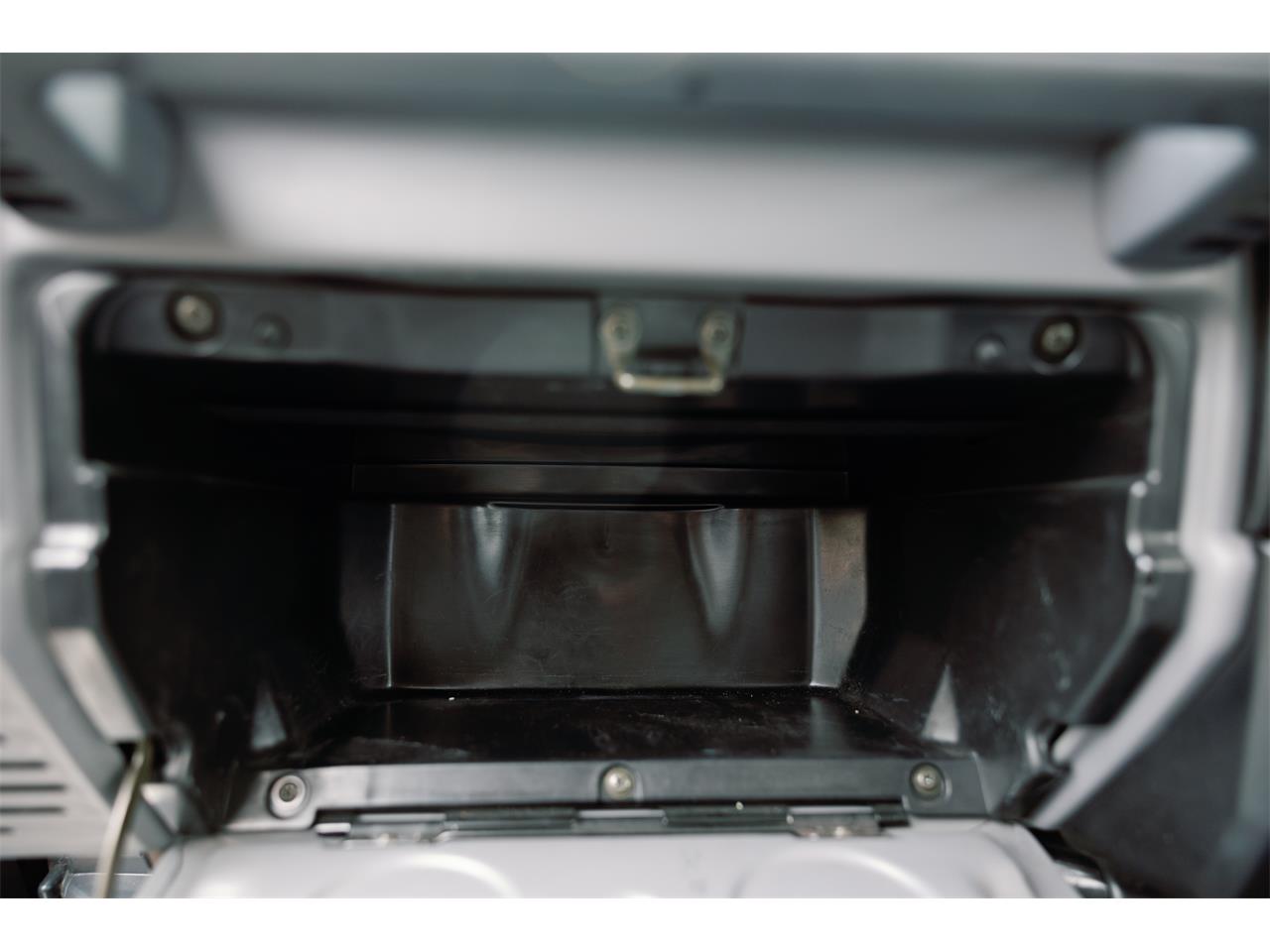 Toyota-Land-cruiser-1995-Cement-Grey-Greyred-38