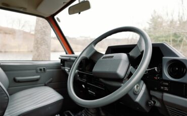 Toyota-Land-cruiser-1995-Cement-Grey-Greyred-42
