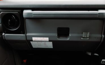 Toyota-Land-cruiser-1995-Cement-Grey-Greyred-44