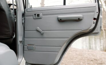 Toyota-Land-cruiser-1995-Cement-Grey-Greyred-78