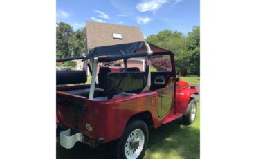 Toyota-Land-cruiser-bj40-1980-Red-Black-1