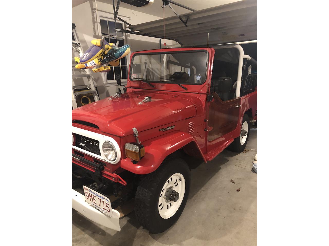 Toyota-Land-cruiser-bj40-1980-Red-Black-10