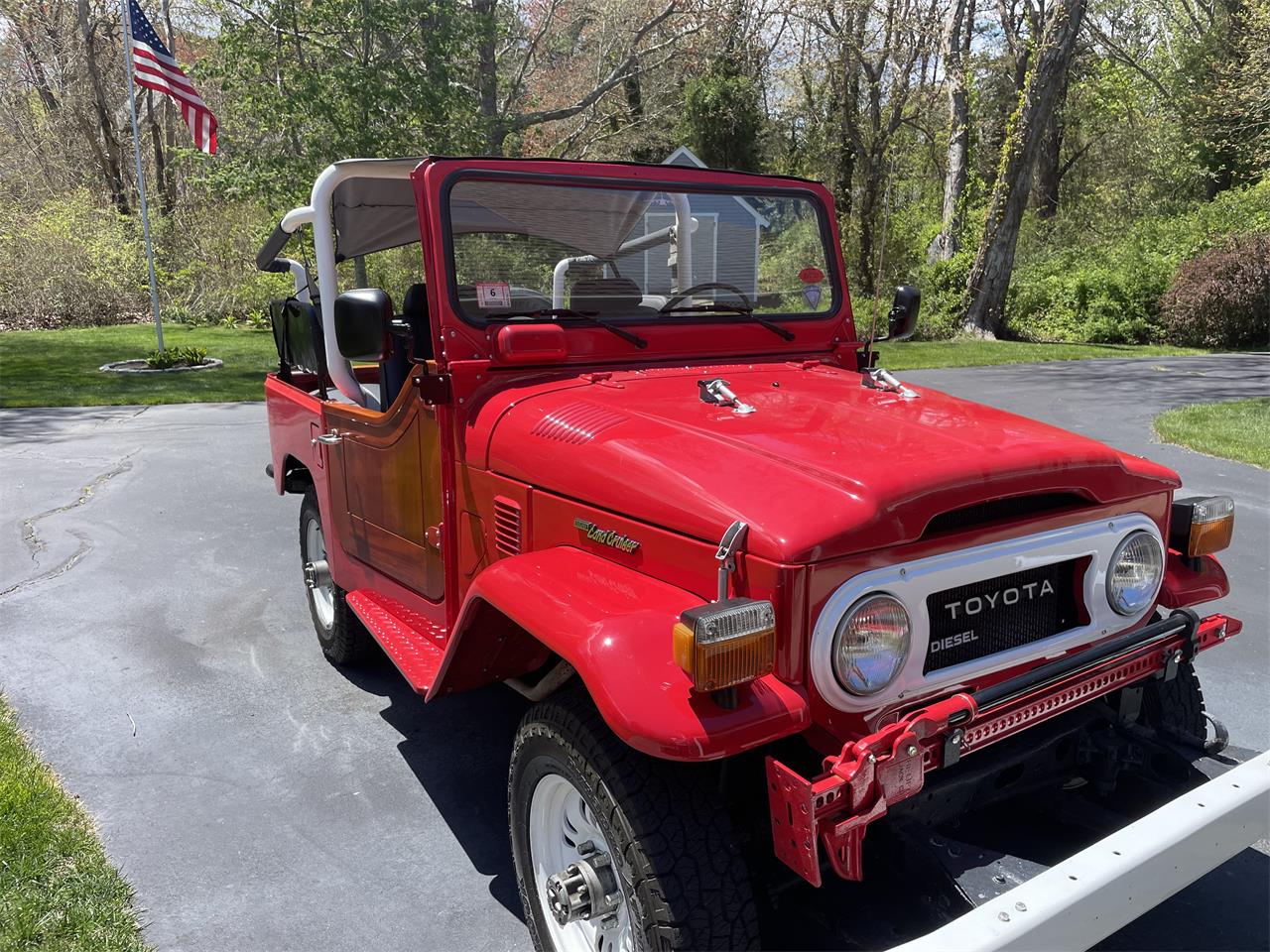 Toyota-Land-cruiser-bj40-1980-Red-Black-15