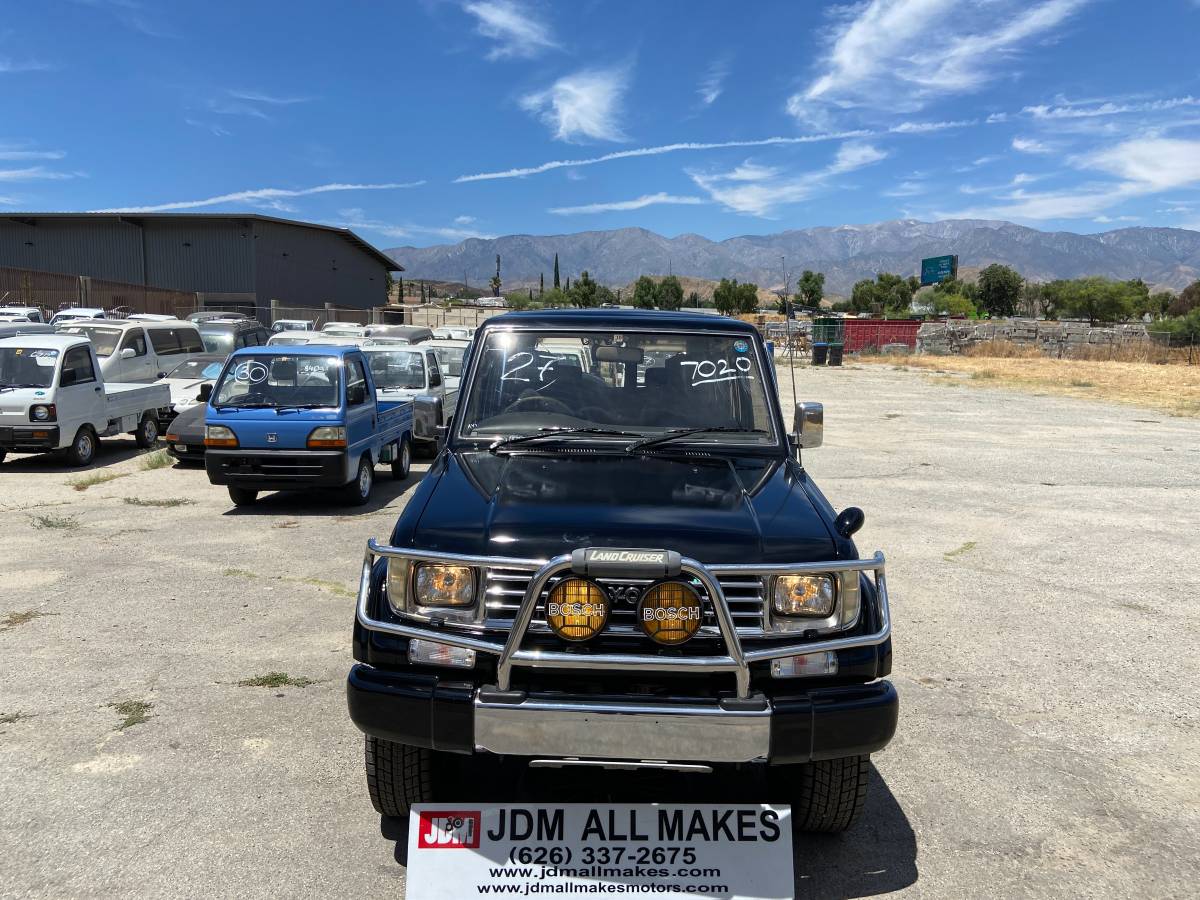Toyota-Land-cruiser-diesel-1993-black-13