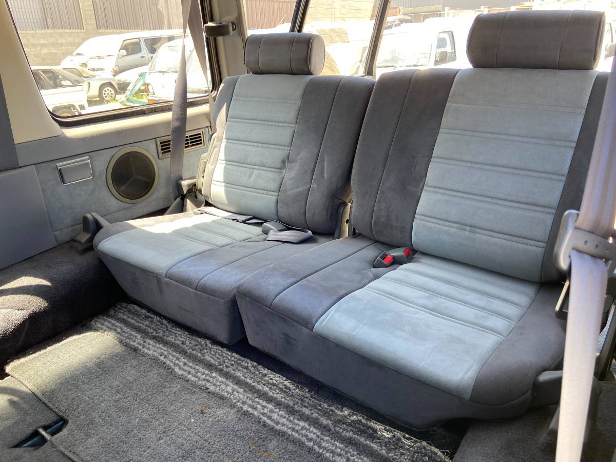 Toyota-Land-cruiser-diesel-1993-black-15