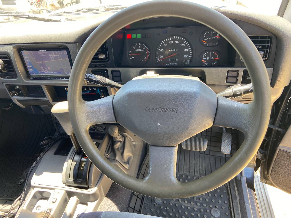 Toyota-Land-cruiser-diesel-1993-black-20