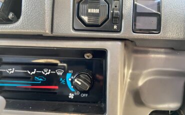 Toyota-Land-cruiser-diesel-1993-black-22