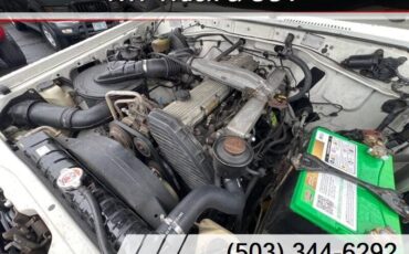 Toyota-Land-cruiser-diesel-1995-white-11