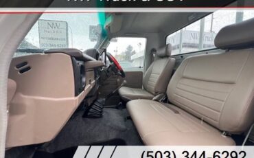 Toyota-Land-cruiser-diesel-1995-white-12