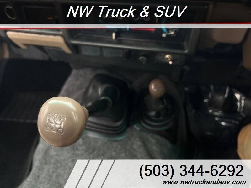 Toyota-Land-cruiser-diesel-1995-white-18
