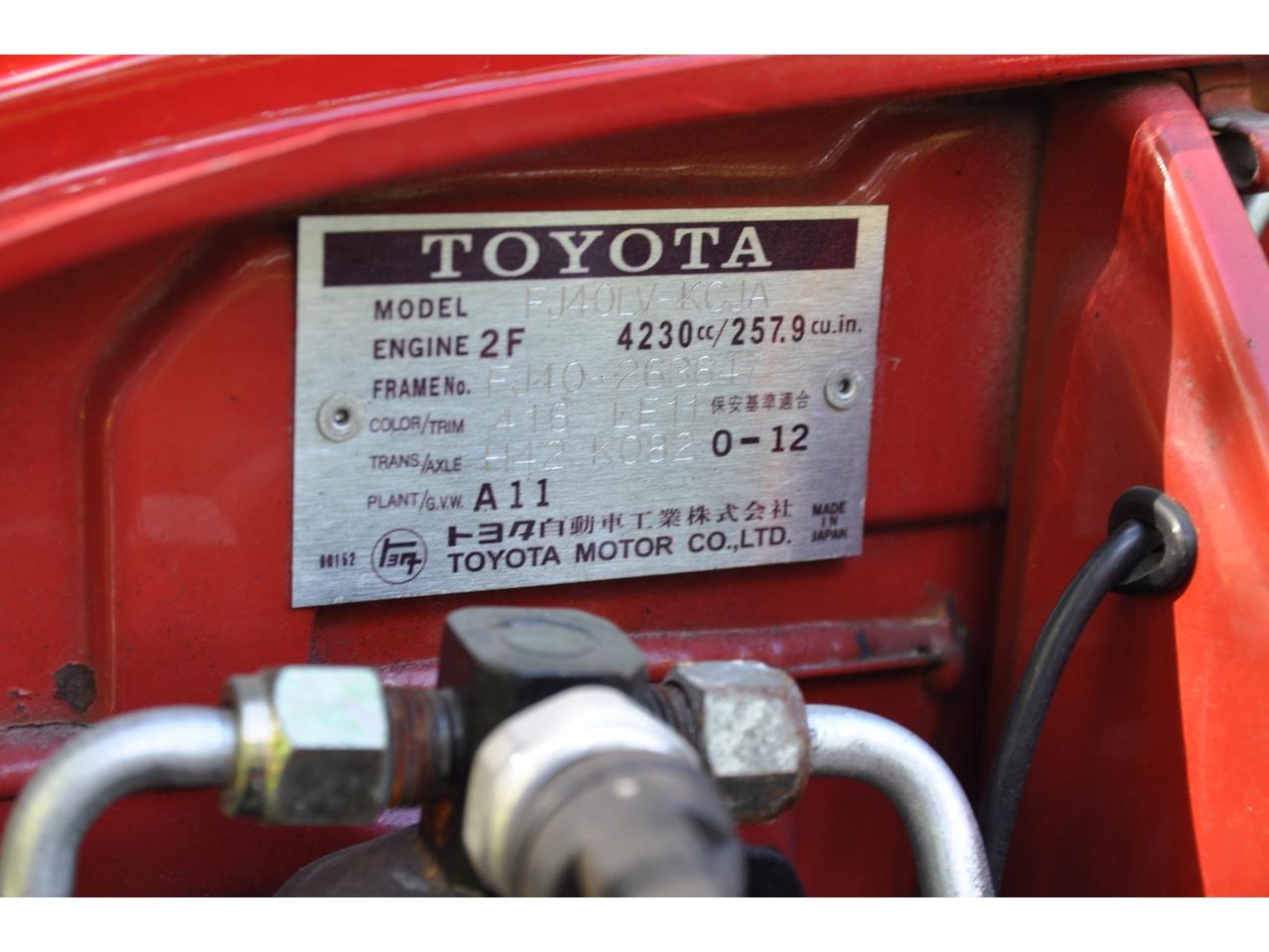 Toyota-Land-cruiser-fj-1979-Red-with-white-top-Gray-12