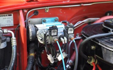 Toyota-Land-cruiser-fj-1979-Red-with-white-top-Gray-19