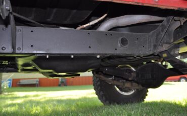 Toyota-Land-cruiser-fj-1979-Red-with-white-top-Gray-38