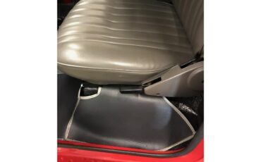 Toyota-Land-cruiser-fj-1979-Red-with-white-top-Gray-45