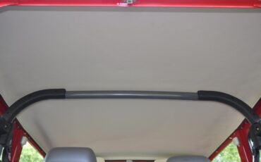 Toyota-Land-cruiser-fj-1979-Red-with-white-top-Gray-8