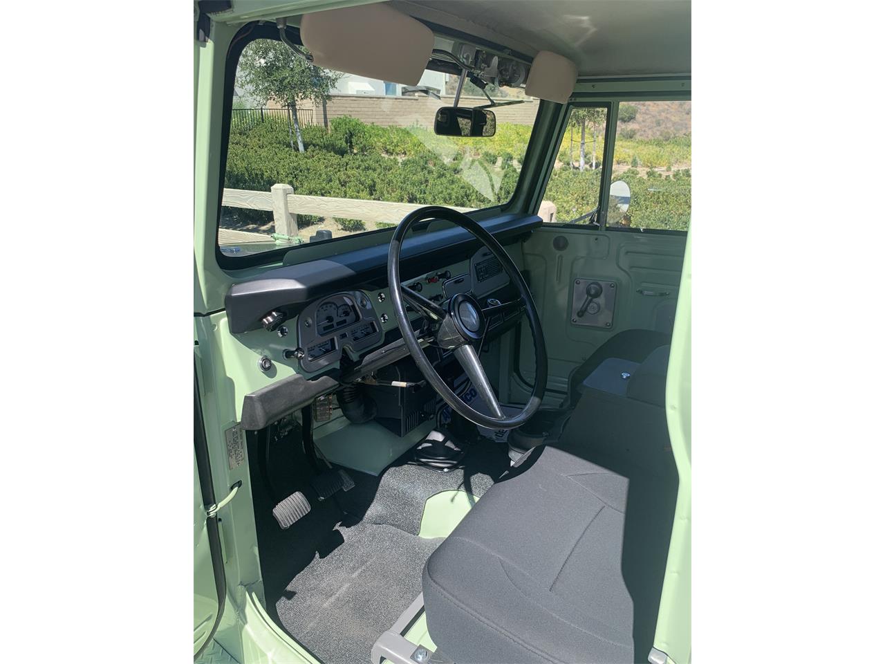 Toyota-Land-cruiser-fj40-1970-Green-Black-20