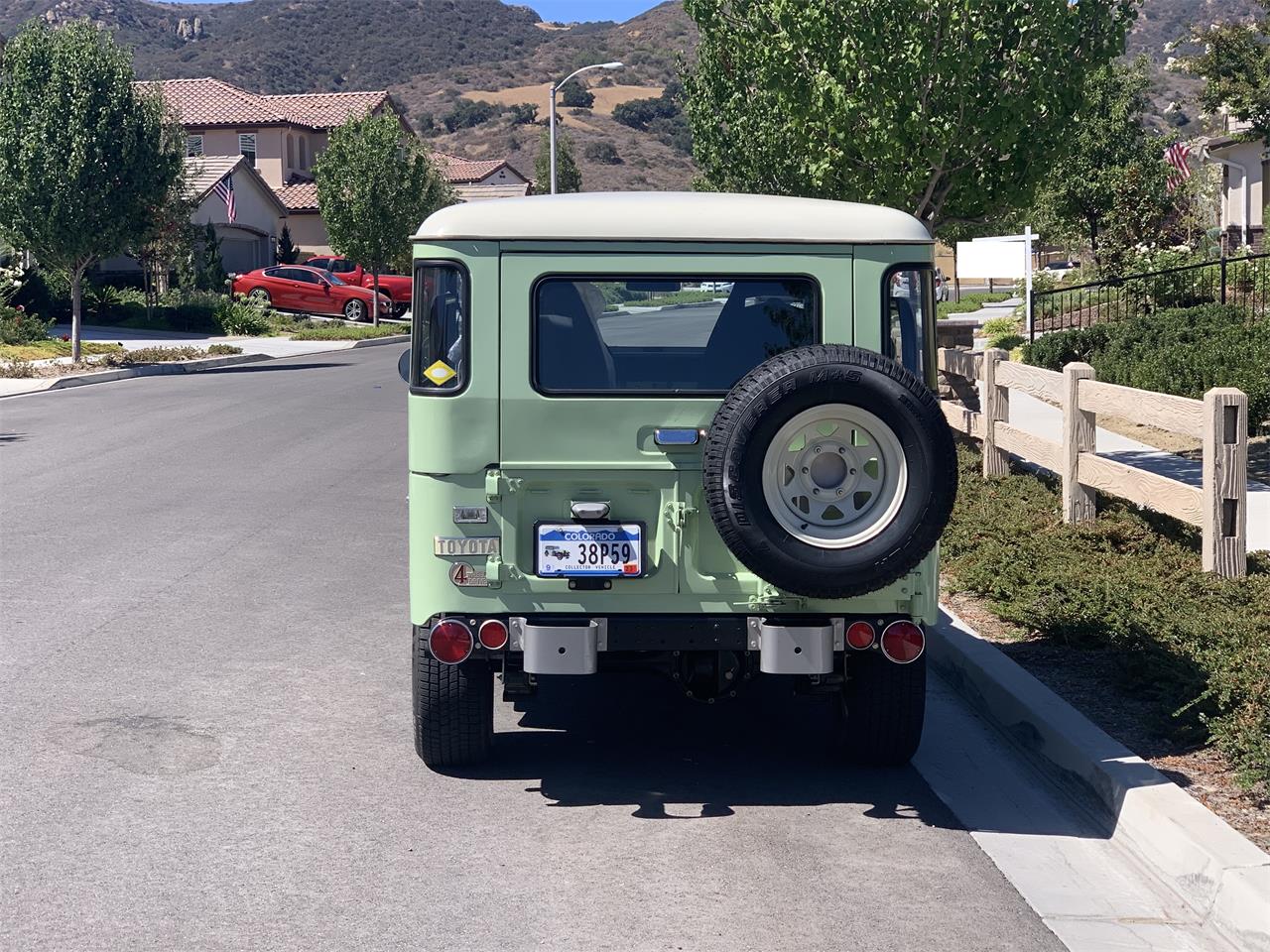 Toyota-Land-cruiser-fj40-1970-Green-Black-6