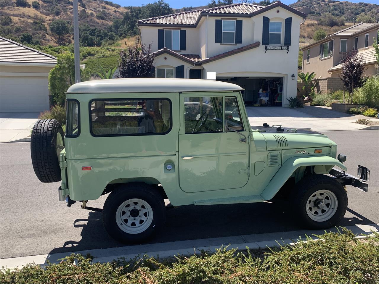 Toyota-Land-cruiser-fj40-1970-Green-Black-8