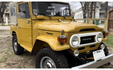 Toyota-Land-cruiser-fj40-1971-Yellow-Gray-14
