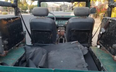 Toyota-Land-cruiser-fj40-1974-Green-Black-6