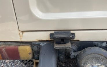 Toyota-Land-cruiser-fj40-1978-White-Blackgrey-11