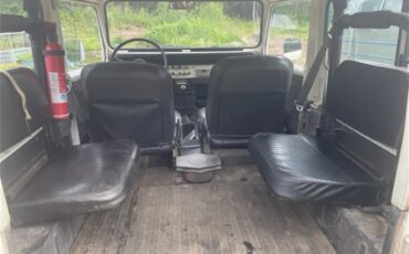 Toyota-Land-cruiser-fj40-1978-White-Blackgrey-15