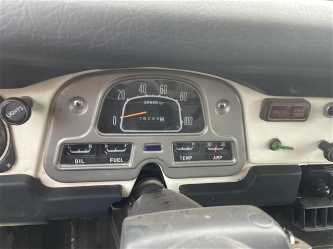 Toyota-Land-cruiser-fj40-1978-White-Blackgrey-17