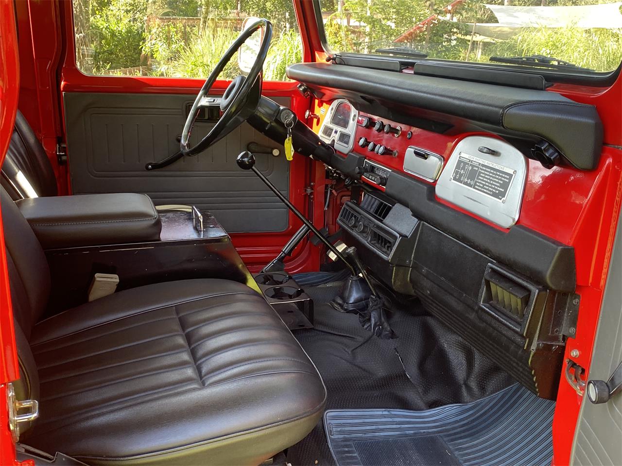 Toyota-Land-cruiser-fj40-1979-Red-Blkgrey-15