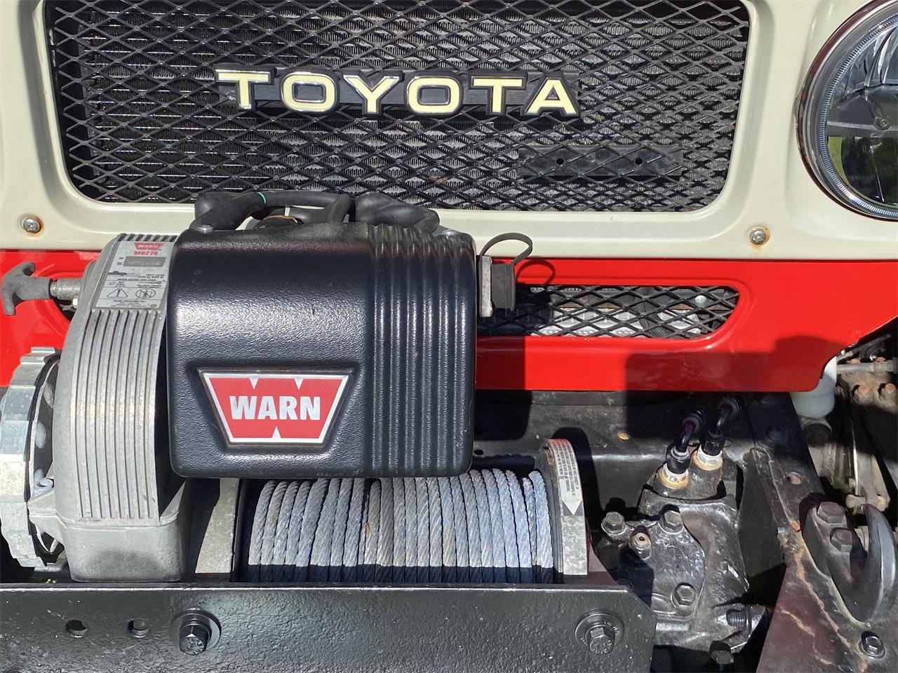 Toyota-Land-cruiser-fj40-1979-Red-Blkgrey-21