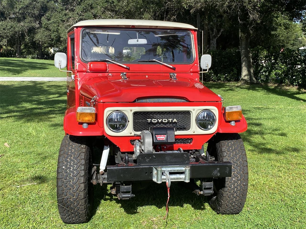 Toyota-Land-cruiser-fj40-1979-Red-Blkgrey-4