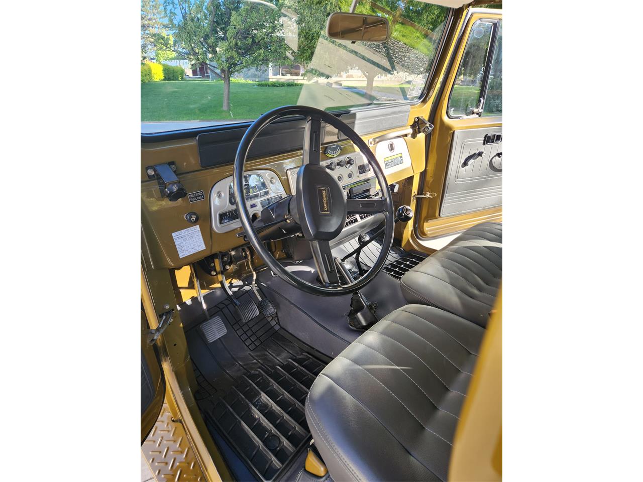 Toyota-Land-cruiser-fj43-1984-Brown-Gray-10
