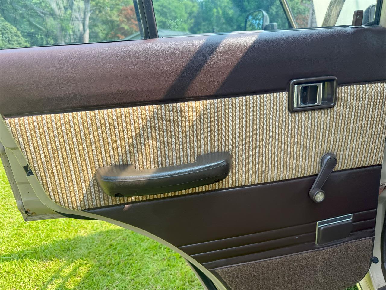 Toyota-Land-cruiser-fj60-1986-Desert-Sand-Beige-brown-18