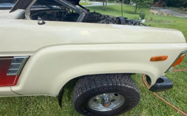 Toyota-Land-cruiser-fj60-1986-Desert-Sand-Beige-brown-9