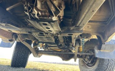 Toyota-Land-cruiser-fj80-1992-White-Grey-13