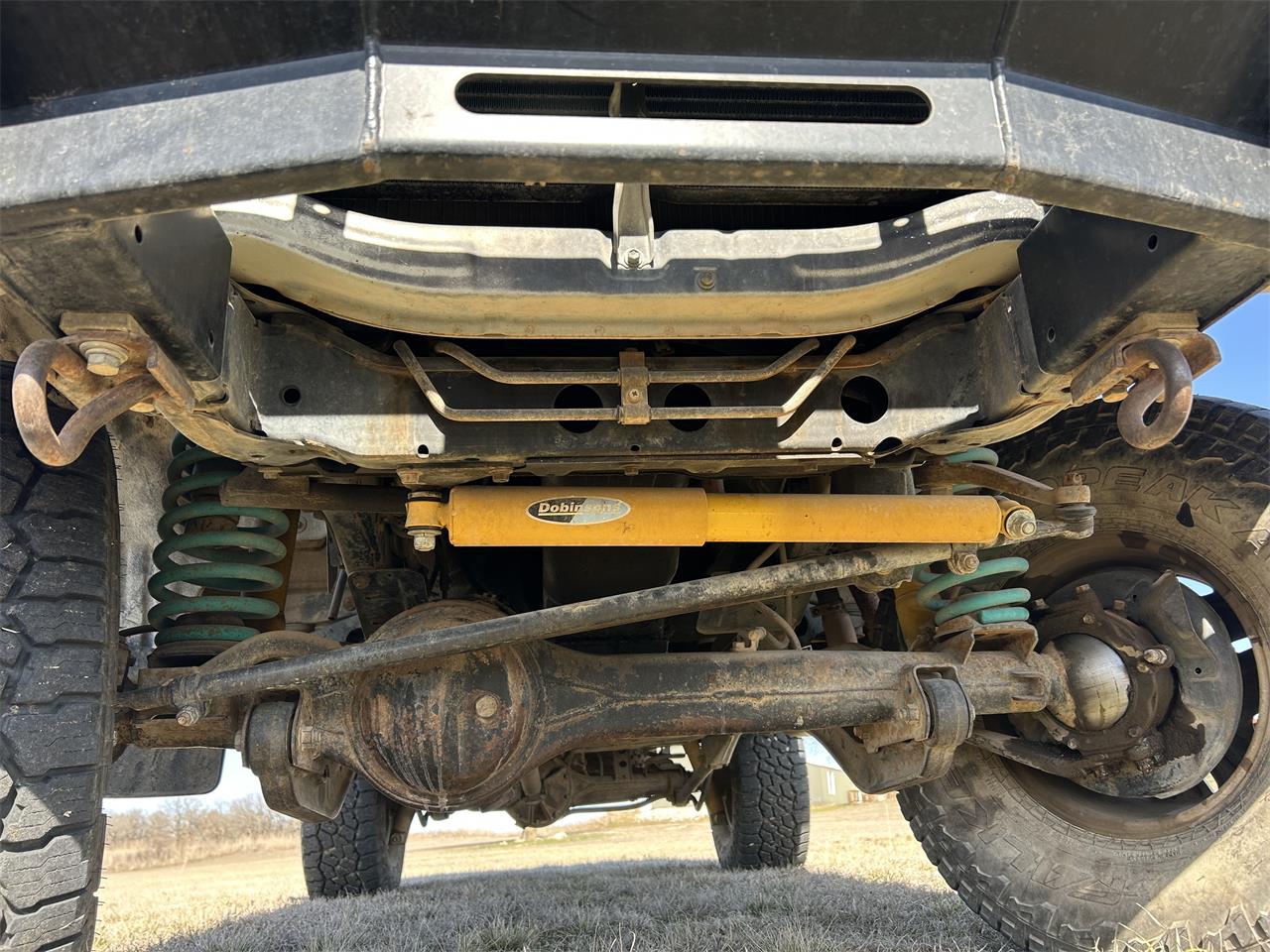 Toyota-Land-cruiser-fj80-1992-White-Grey-16