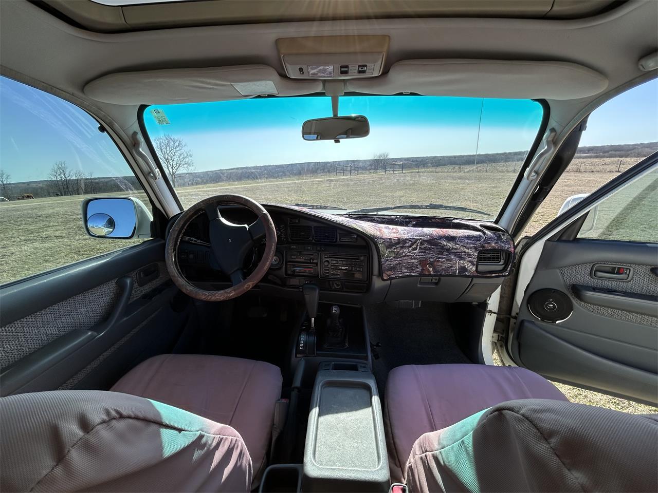 Toyota-Land-cruiser-fj80-1992-White-Grey-19