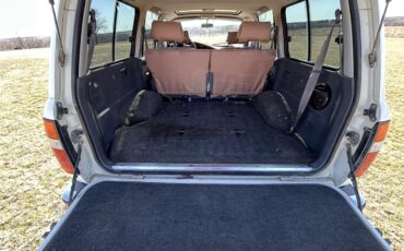 Toyota-Land-cruiser-fj80-1992-White-Grey-23