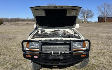 Toyota-Land-cruiser-fj80-1992-White-Grey-26