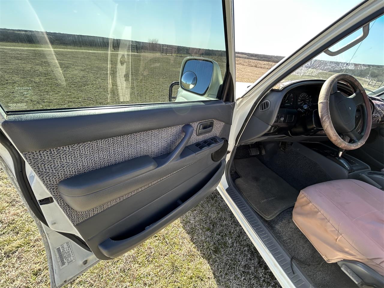 Toyota-Land-cruiser-fj80-1992-White-Grey-3