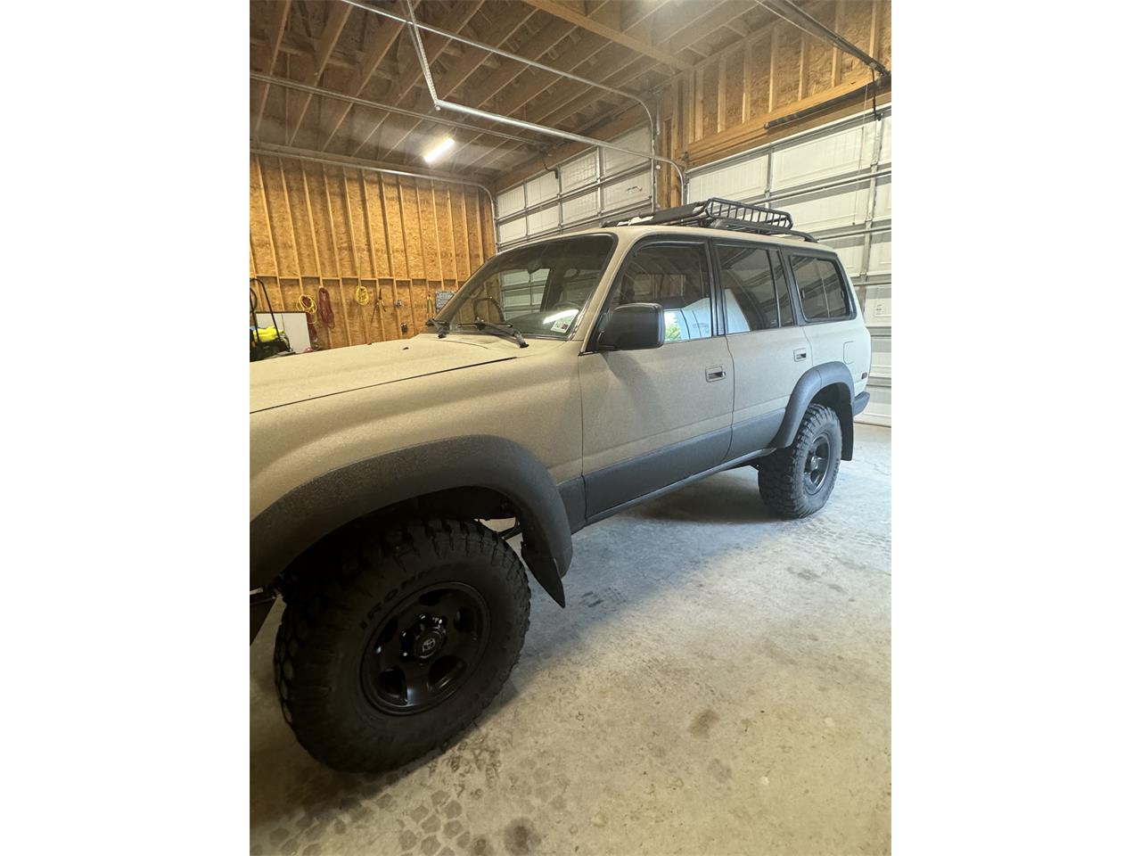 Toyota-Land-cruiser-fj80-1993-Desert-Tan-Gray-9