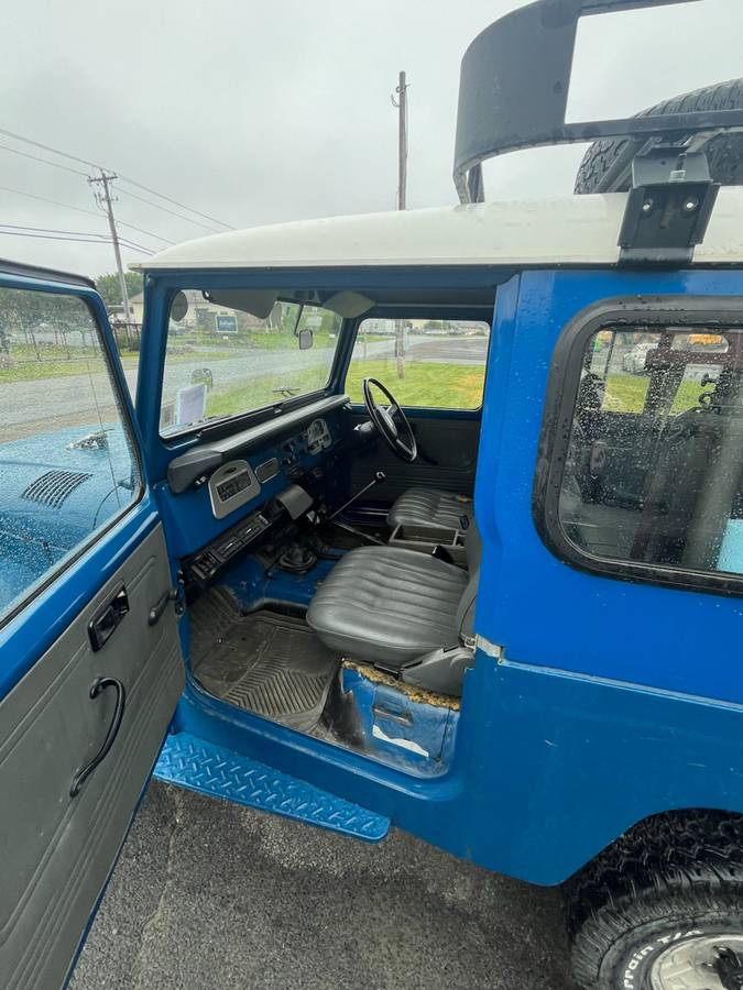 Toyota-Land-cruiser-landcruiser-diesel-1981-blue-6