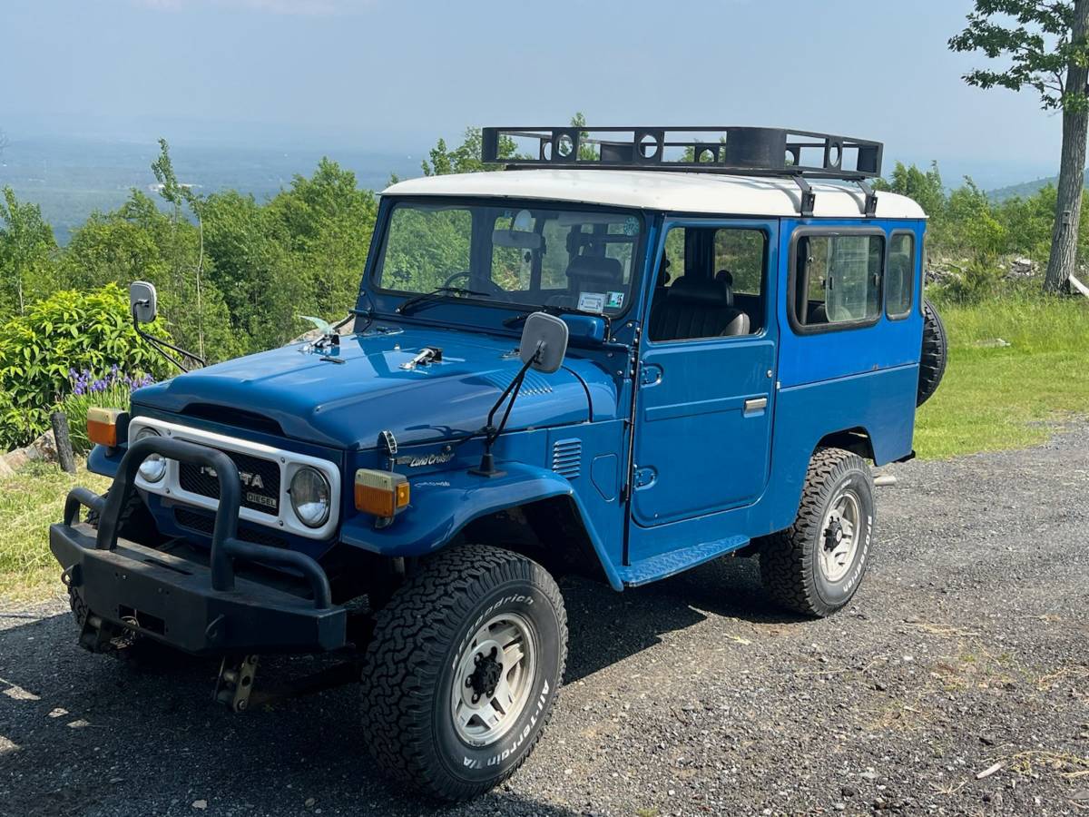 Toyota-Land-cruiser-landcruiser-diesel-1981-blue-8